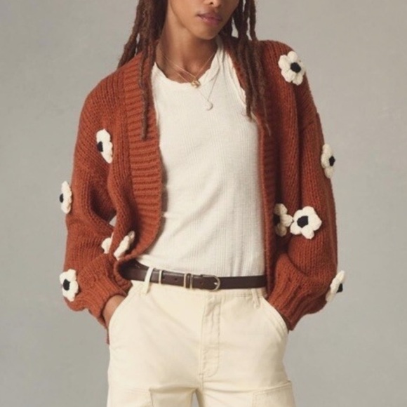 Maeve x Anthropologie Chunky 3D Flower Knit Sweater - Picture 2 of 8